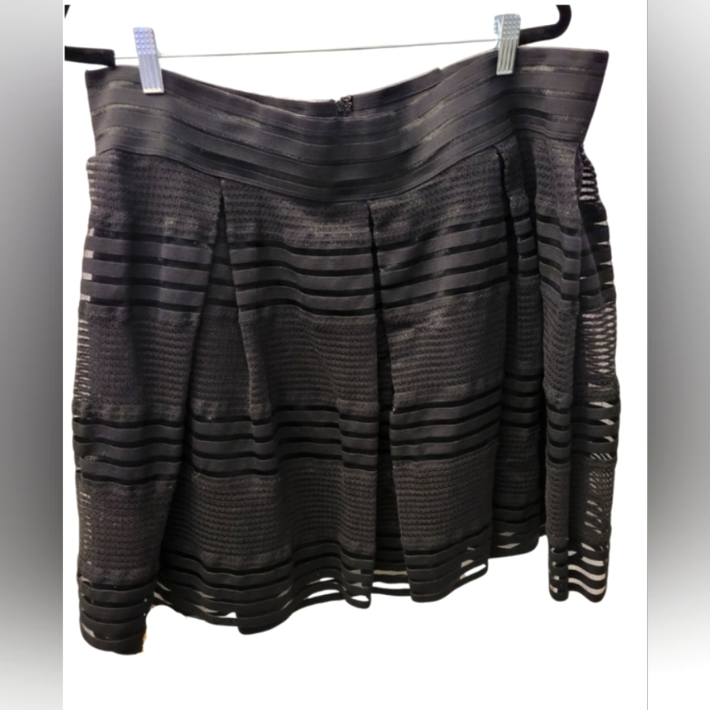 TORRID Banded Mini Skirt size 3